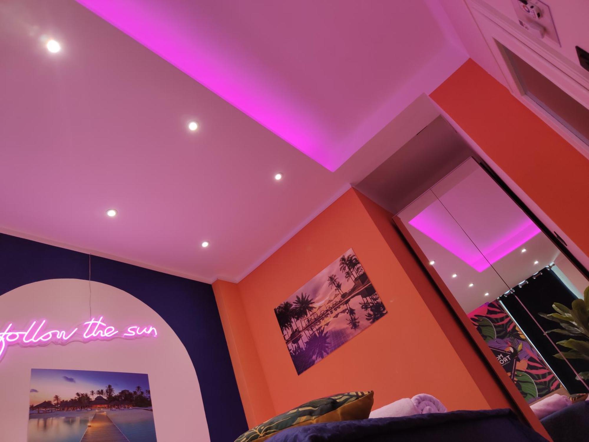 Suite Maison Tropical - Luxury Apartment In Bari Eksteriør billede